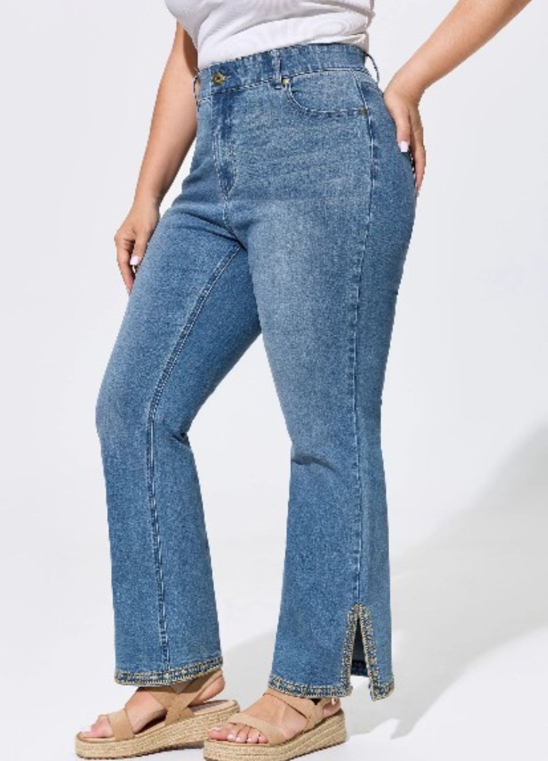 BloomChic – Stretchy High-Rise Jeans in Light Blue