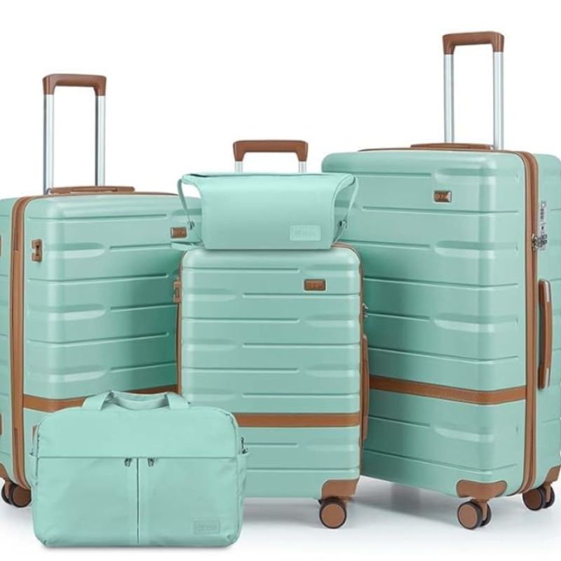 NEISIA green luggage set with multiple suitcase sizes